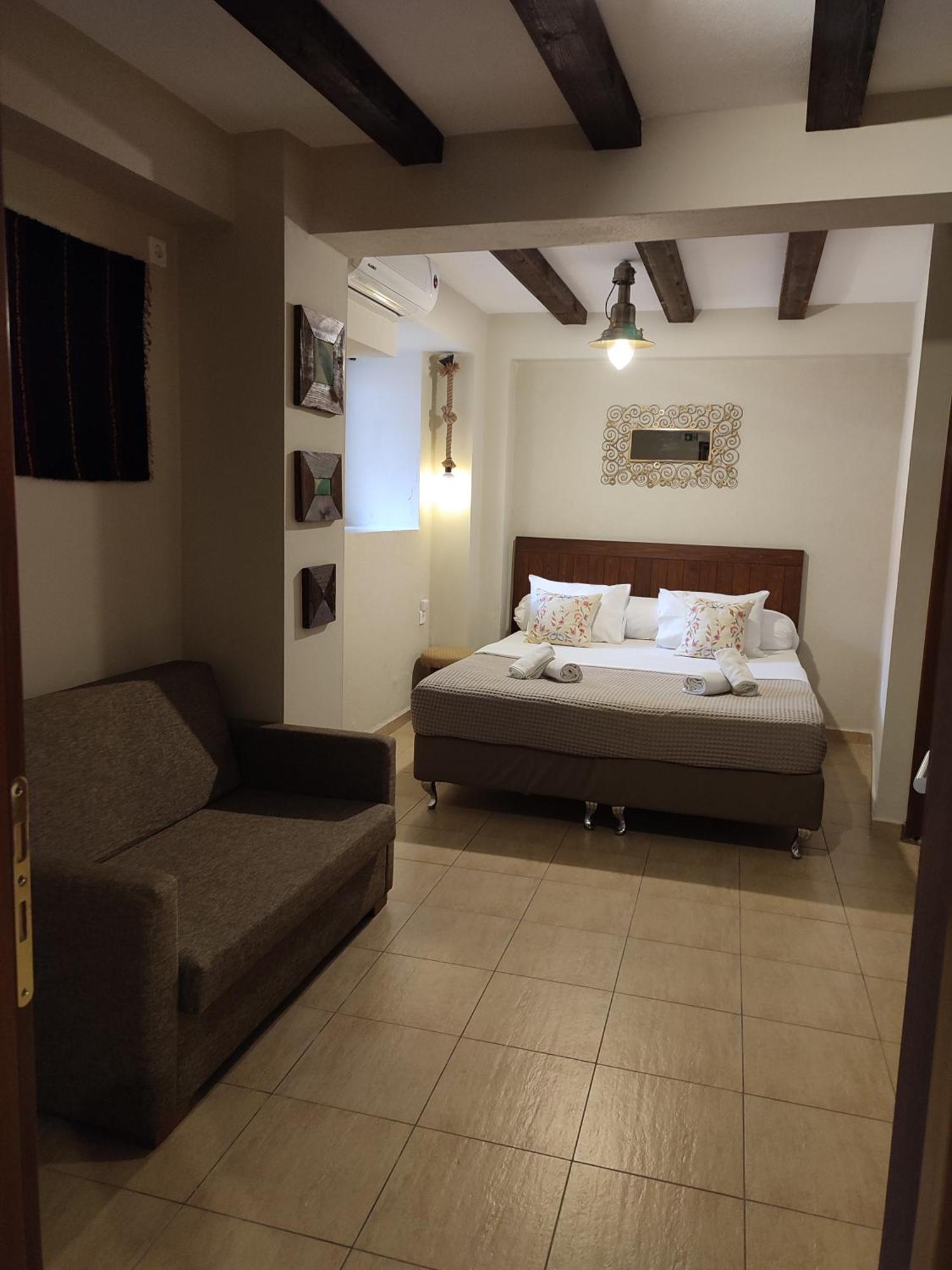 Guesthouse Axieros Самотракі Екстер'єр фото