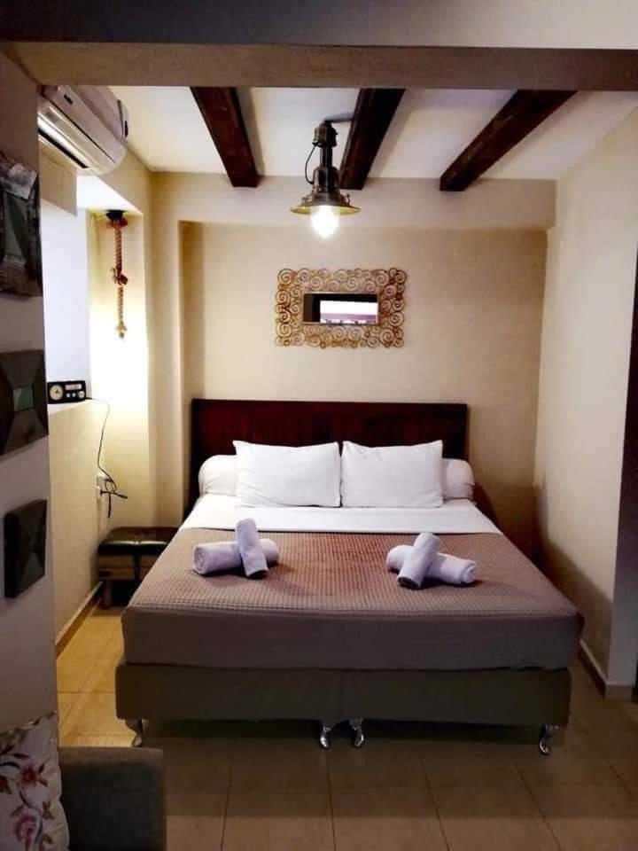 Guesthouse Axieros Самотракі Екстер'єр фото