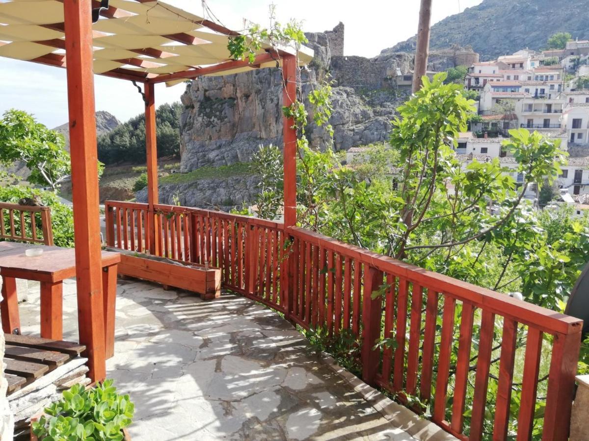 Guesthouse Axieros Самотракі Екстер'єр фото
